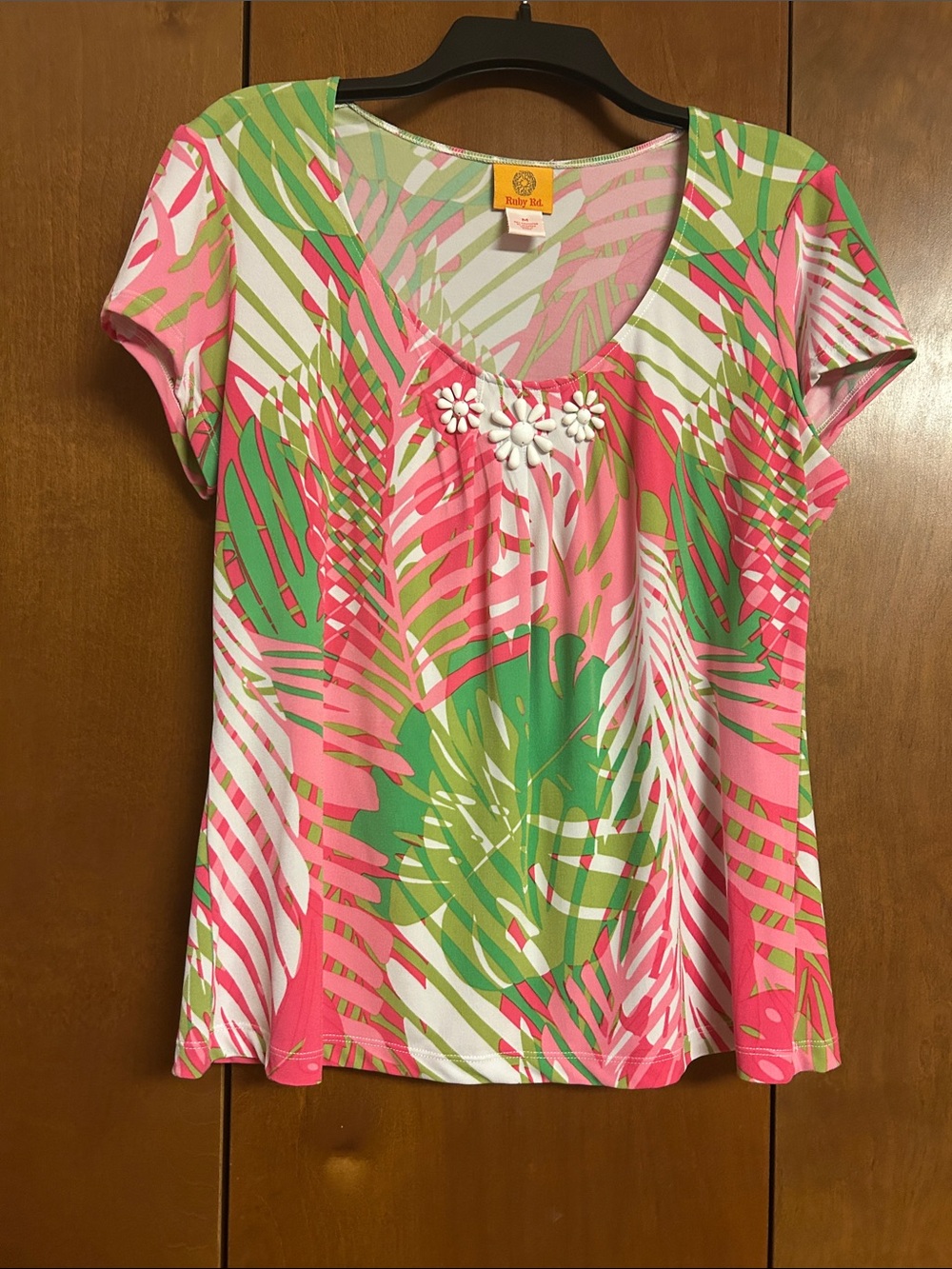 Ruby Rd. Pink & Green Tropical Scoop Neck Short Sleeve Top